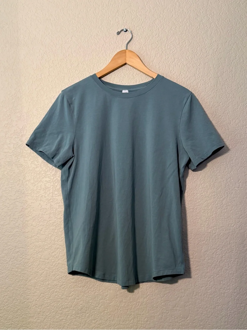 Lululemon Women’s Love Crew T-Shirt, Sz 10